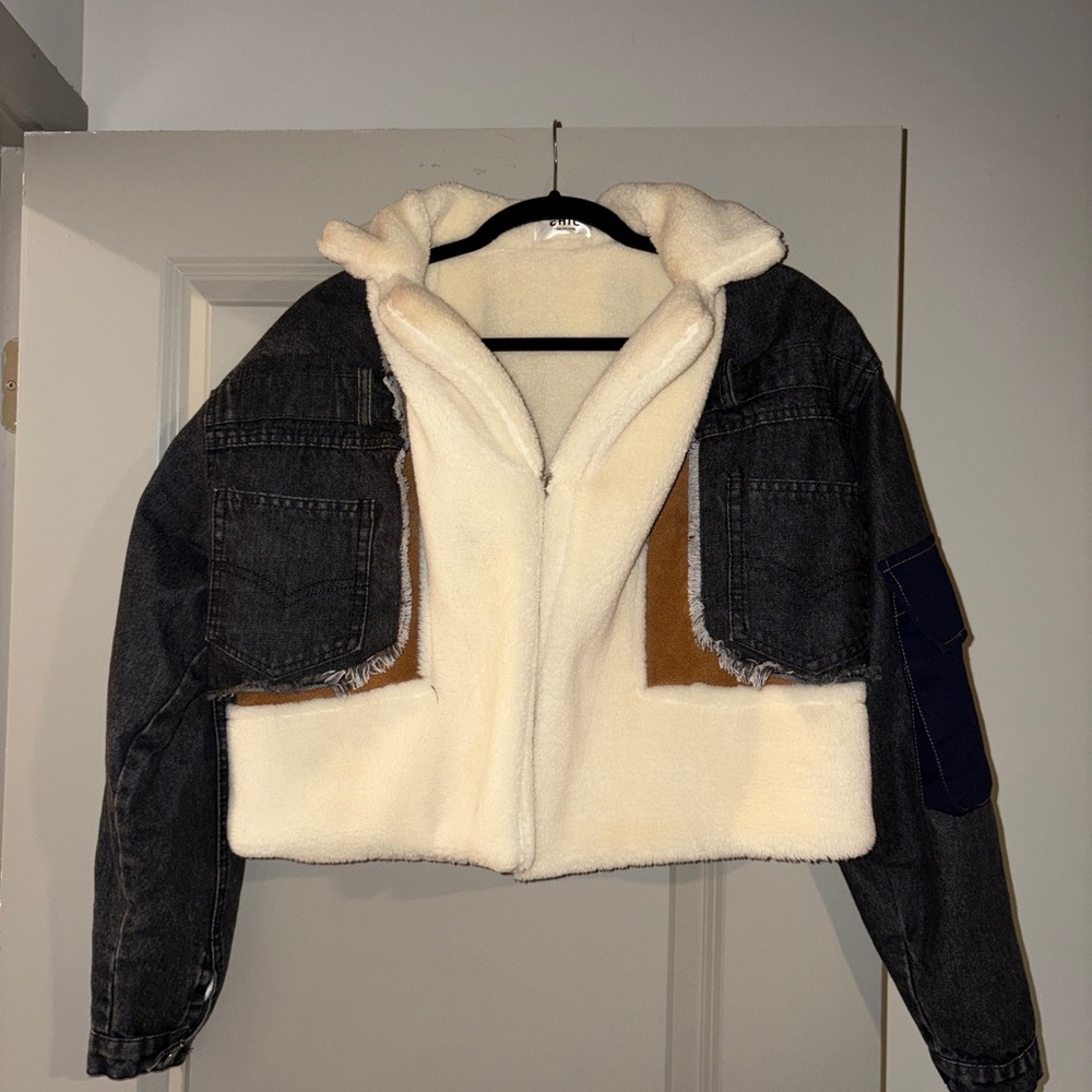 Stylish Denim and Sherpa Jacket